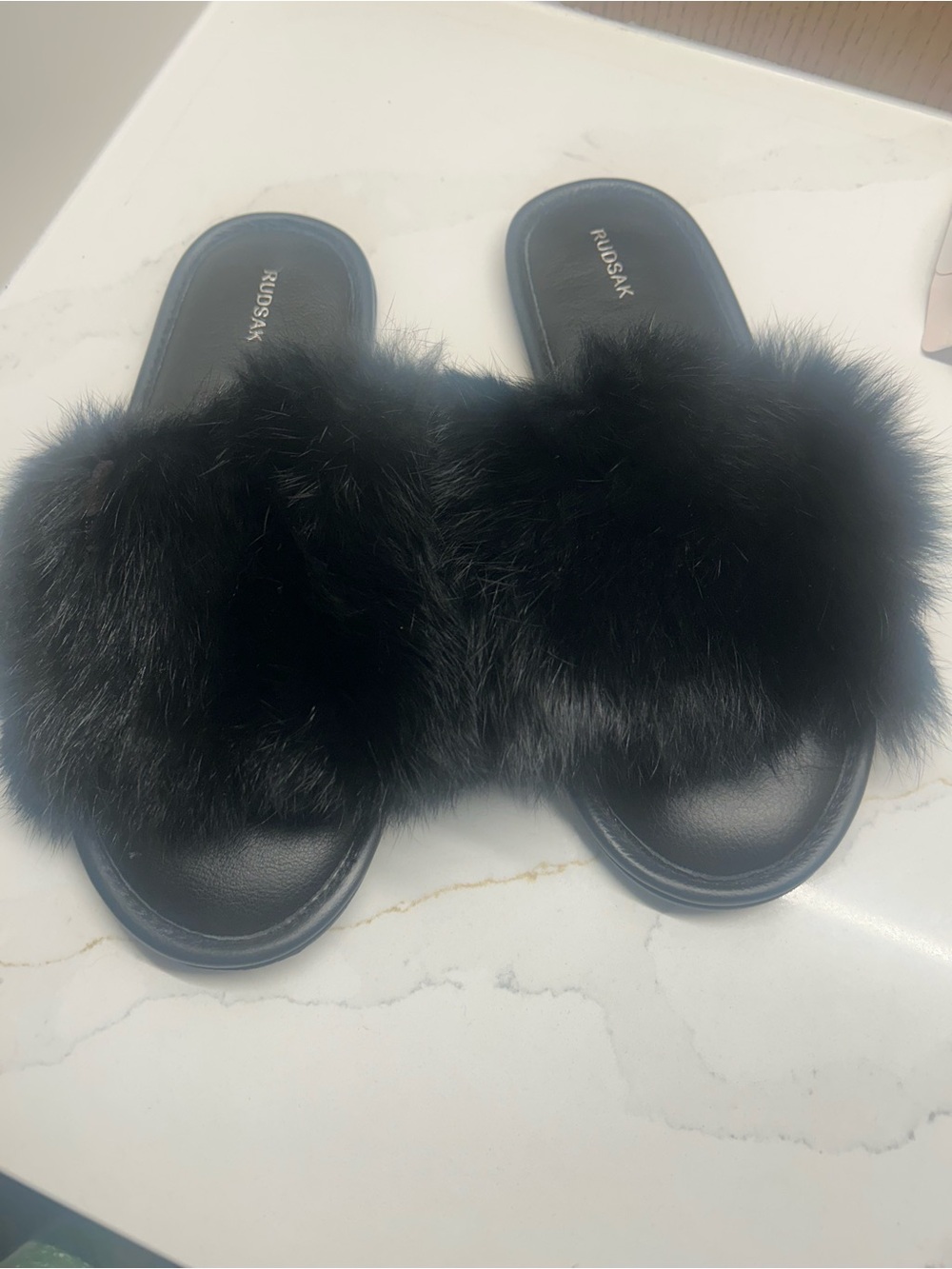 RUDSAK Black Fur Slide Sandals with Plush Upper Size M